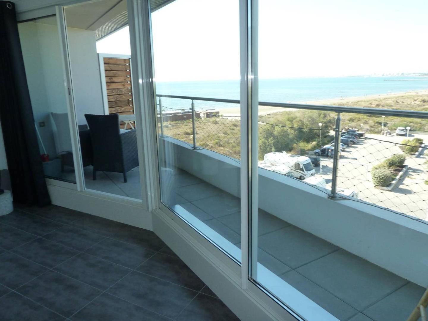 As14629 - P2 Mezzanine Avec Vue Mer Laterale, Dans Une Residence Sur Plage Avec Parking Prive Le Grau-du-Roi Ngoại thất bức ảnh
